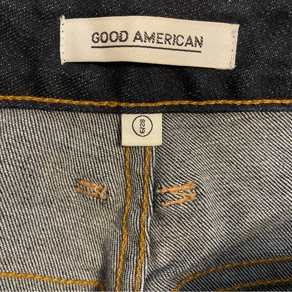 Good American Side Zip Jeans - Picture 4 of 6